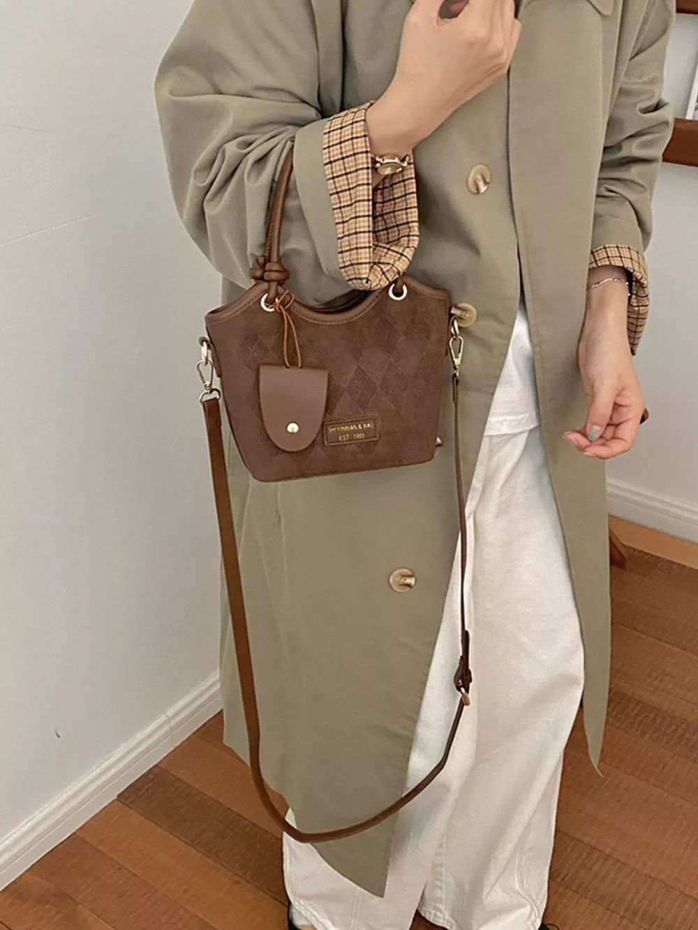Argyle Pattern Crossbody Bag