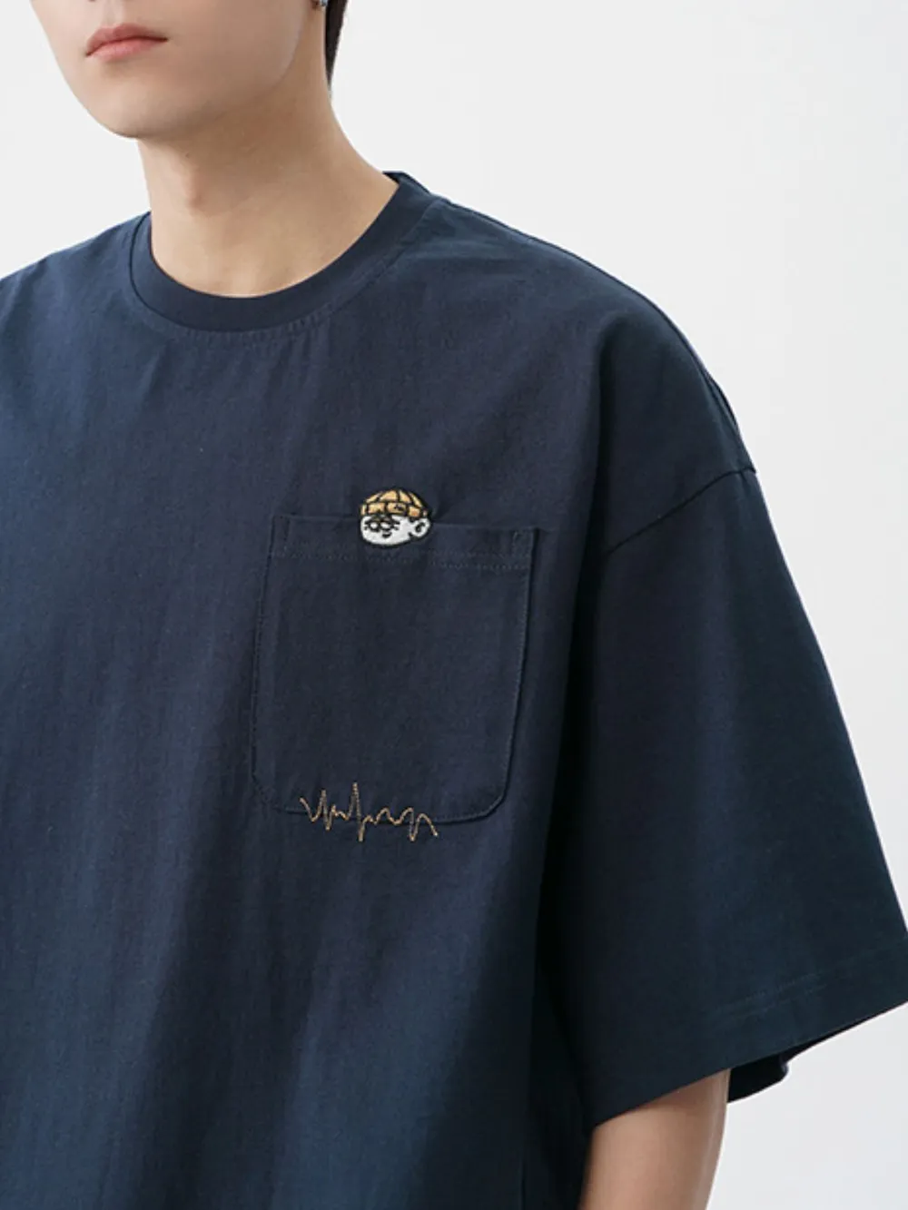 Men's Plus Size Round Neck Embroidered T-Shirt, image 5