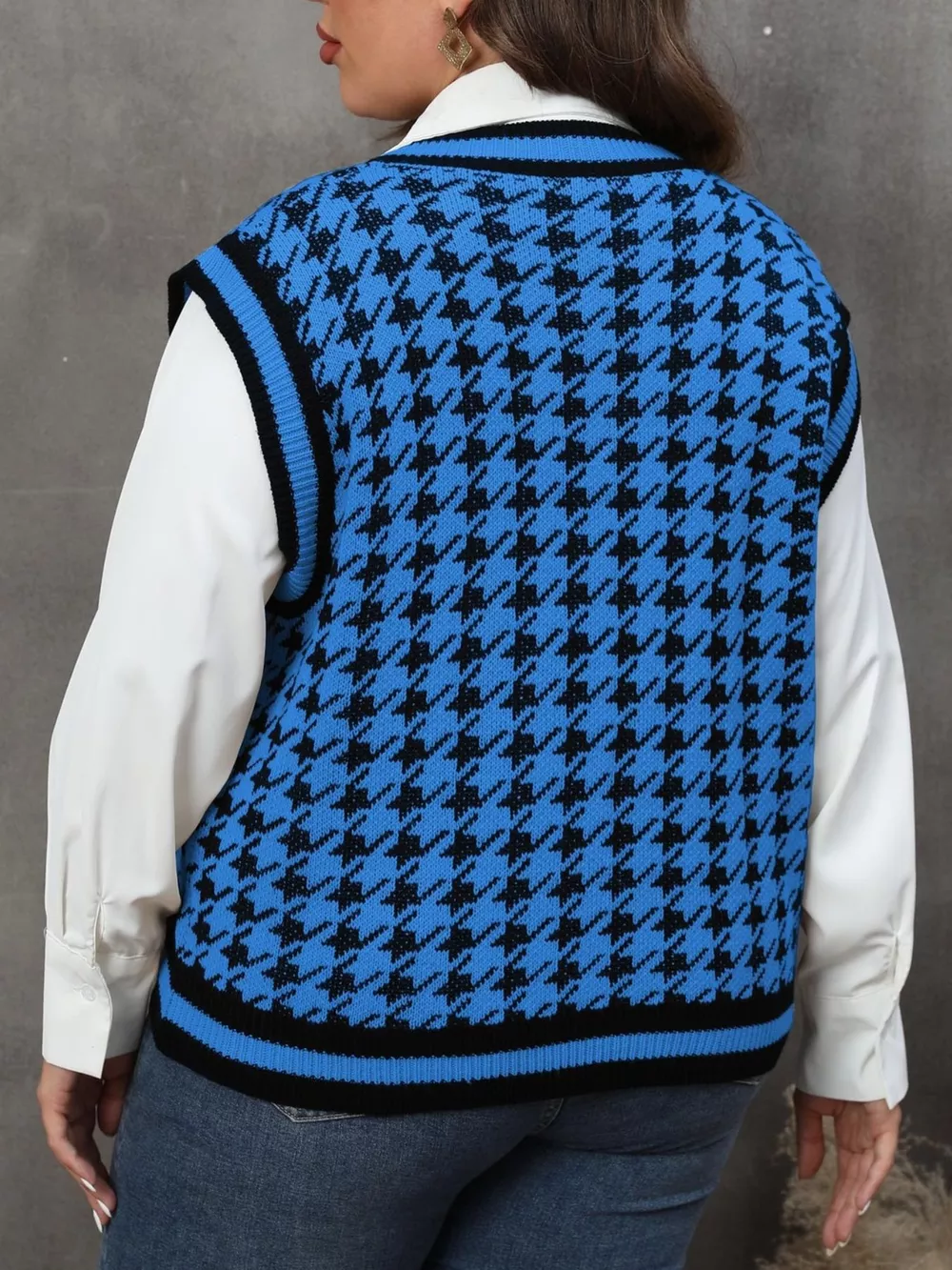 Plus Size Houndstooth V-Neck Knit Sweater Vest, image 14