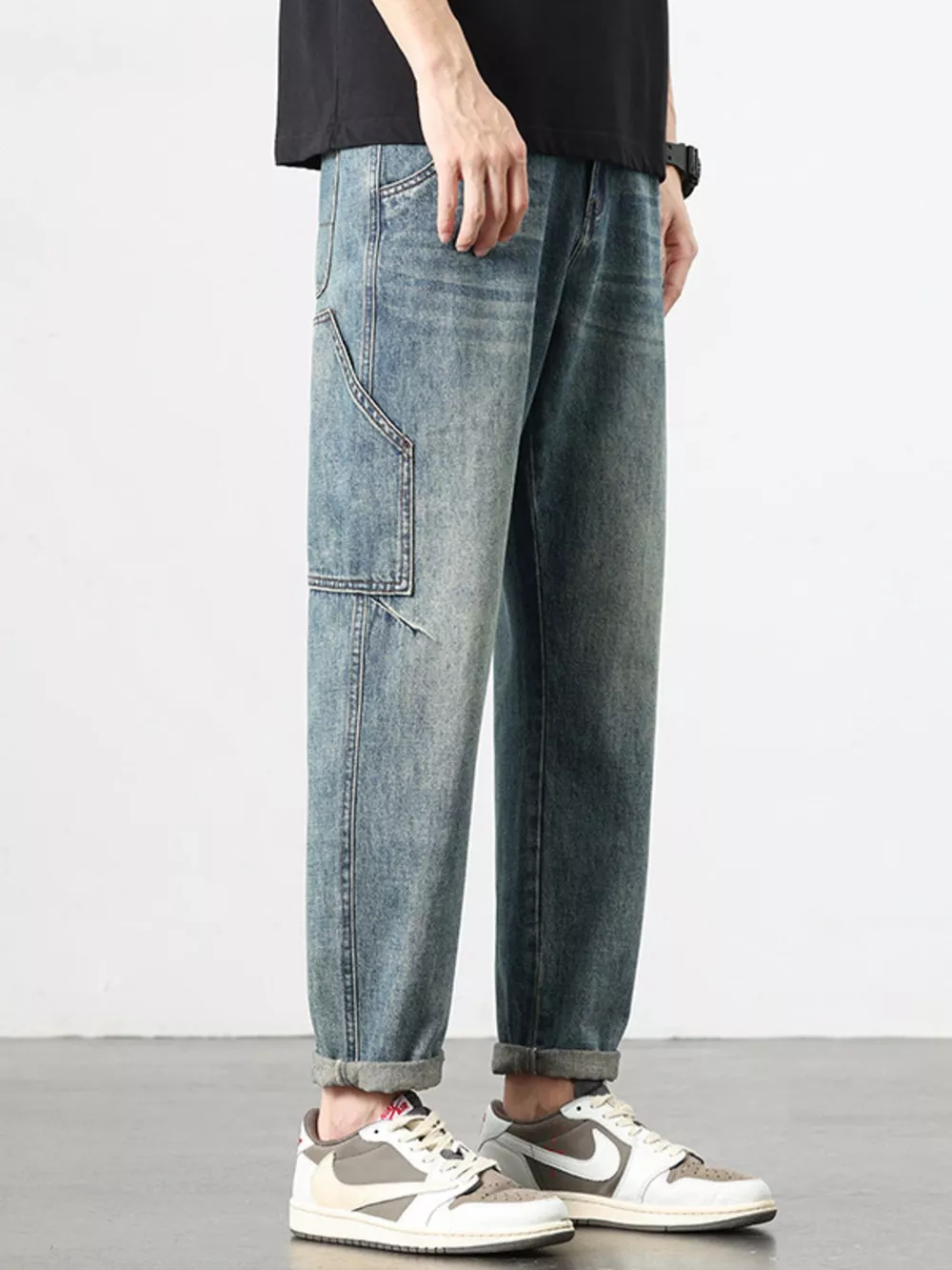Men's Vintage Wash Relaxed Fit Jeans, image 2