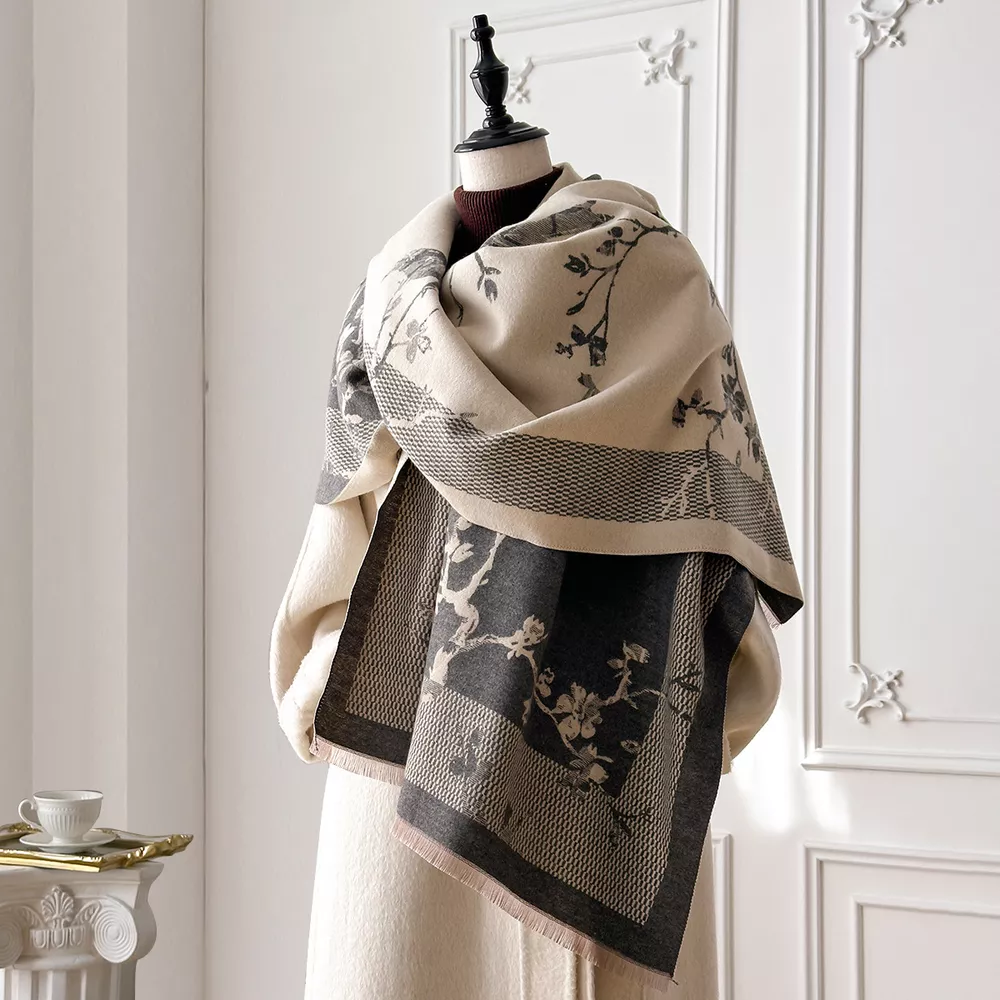 Raw Hem Winter Scarf, image 5