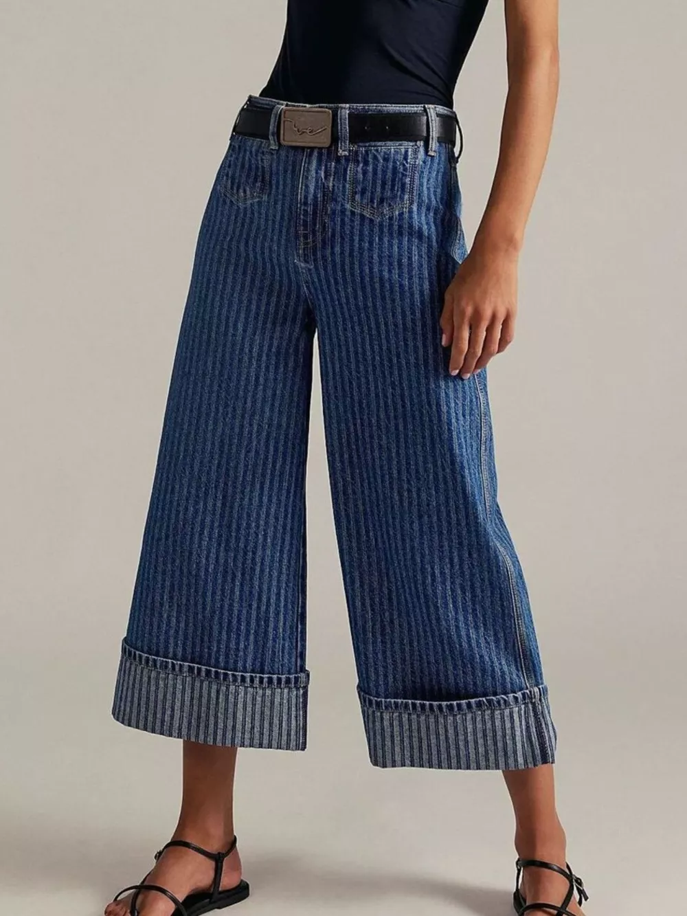 Wide-Leg Cropped Jeans, image 9