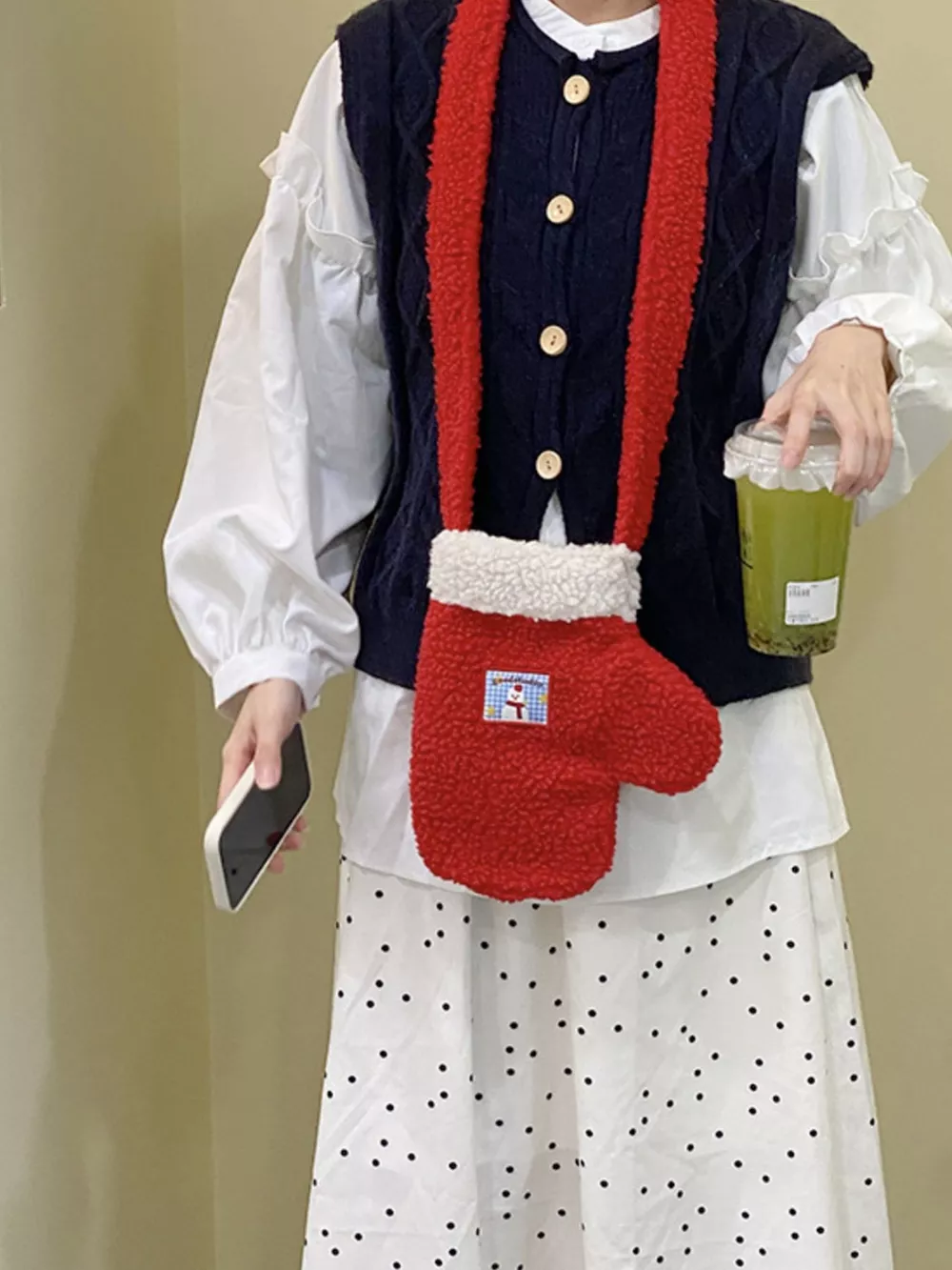 Christmas Mitten-Shaped Plush Crossbody Bag, image 9