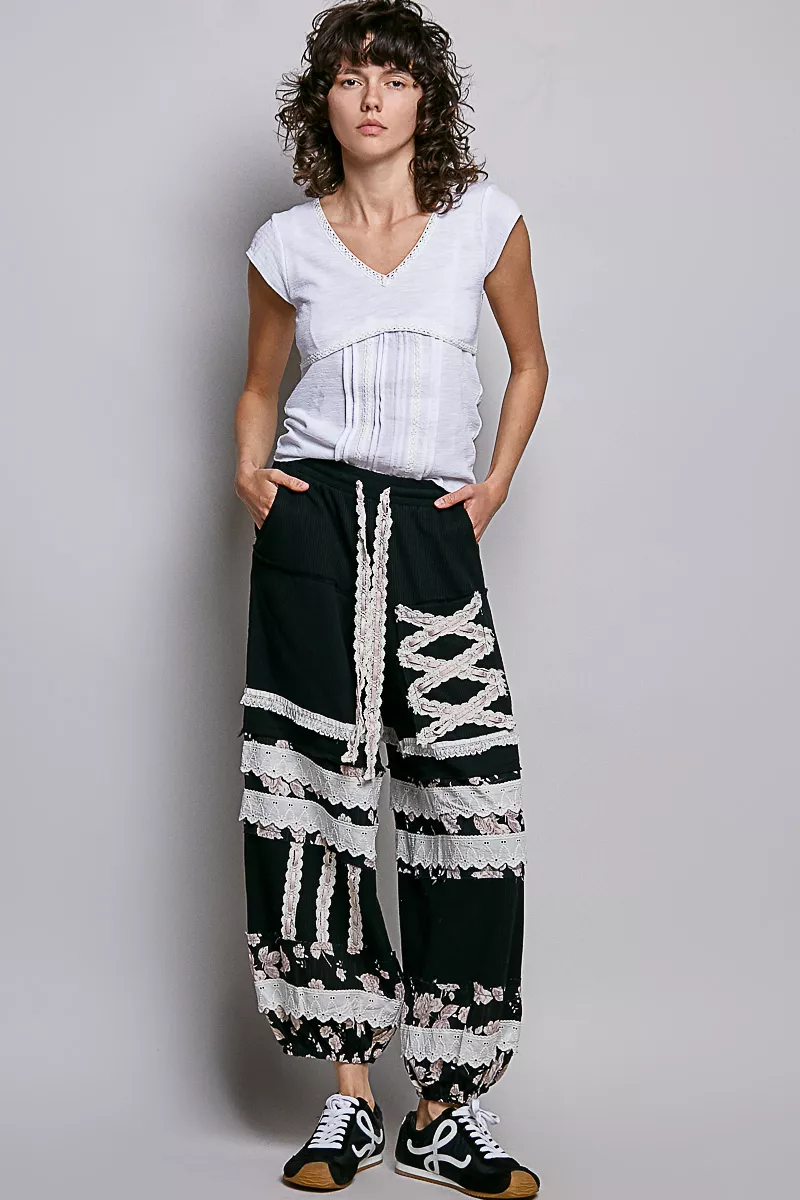 V-Neck Lightweight Textured Short Sleeve Knit Top with Lace Trim, image 10