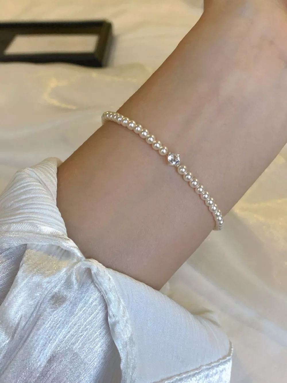 Adjustable Pearl Bracelet, image 4