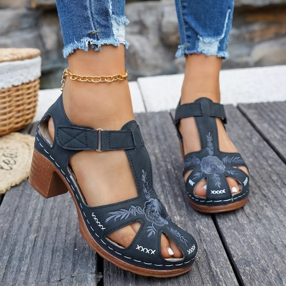 Cutout Block Heels Sandals, image 3