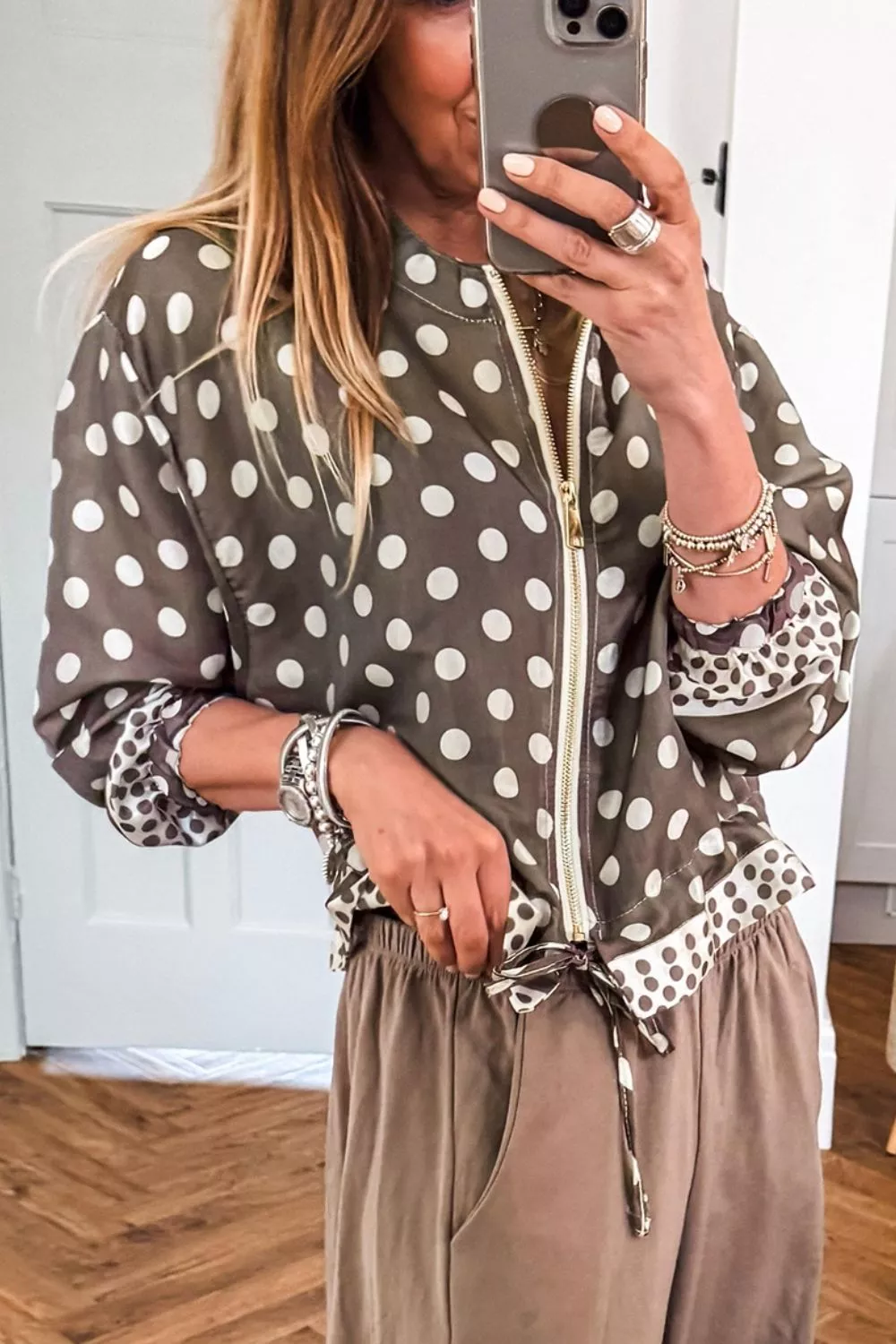 Polka Dot Contrast Detail Zip-Up Long Sleeve Shacket, image 3