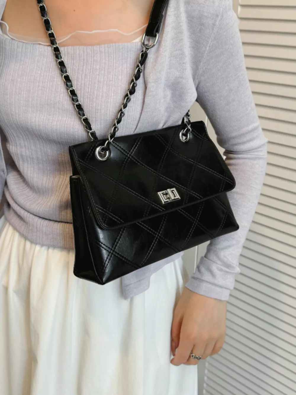 Quilted Chain Shoulder Bag, image 4