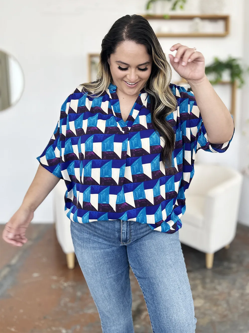 Full Size Geometric Notched Half Sleeve Blouse, image 9