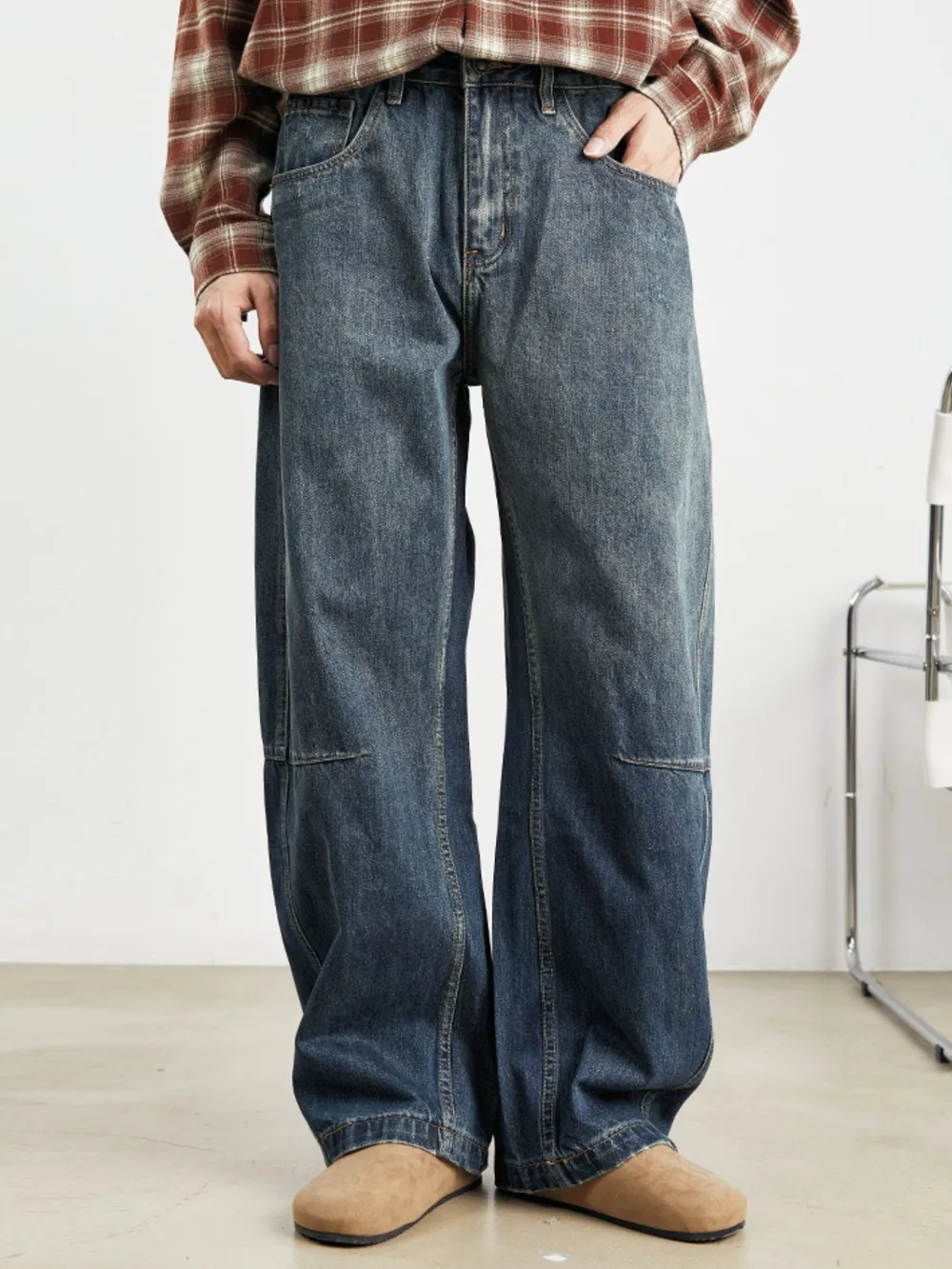 Men's Relaxed Fit Drawstring Wash Jeans, image 3