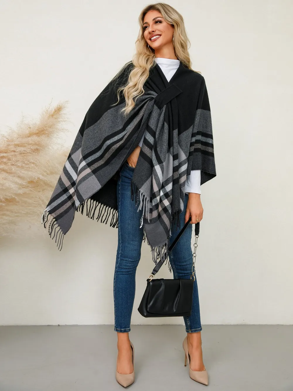Fringe Contrast Plaid Poncho, image 11