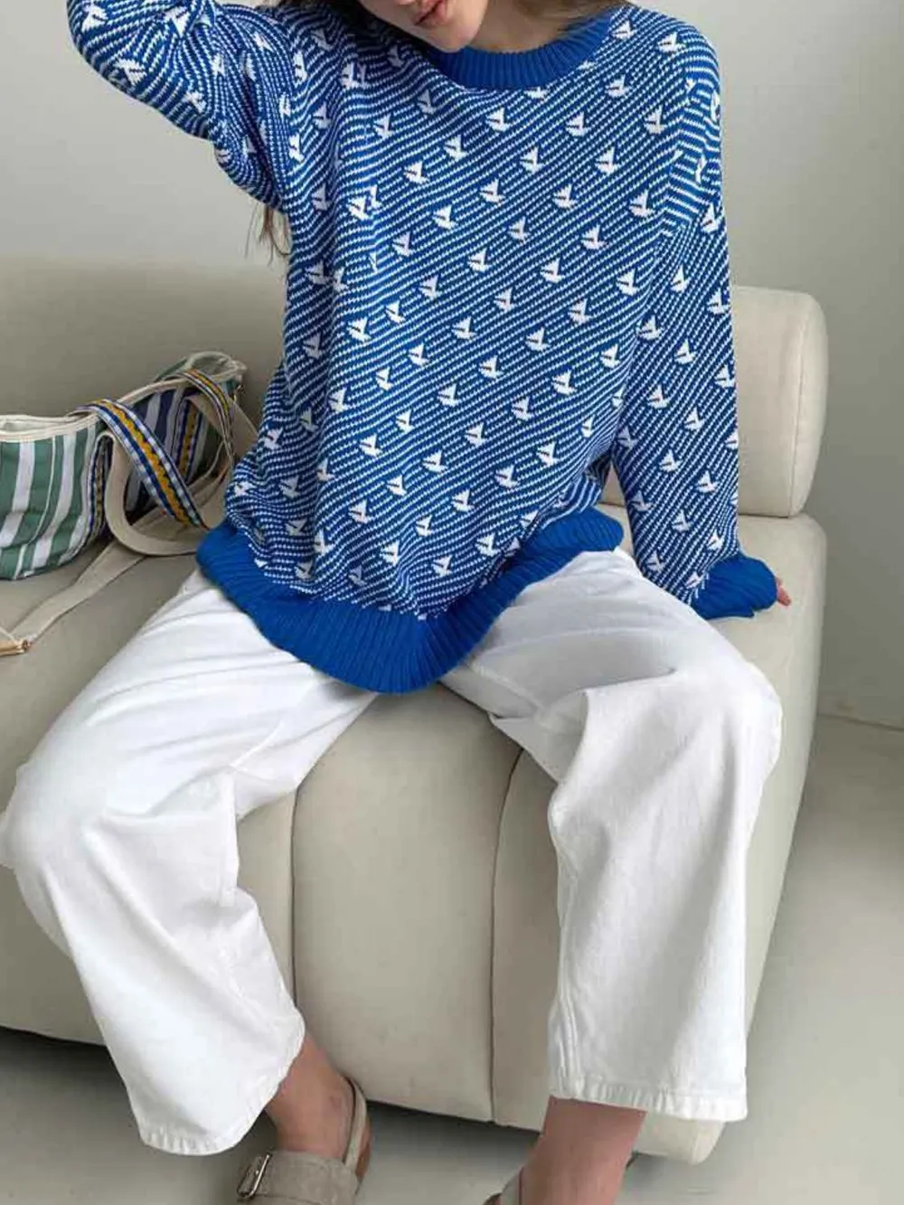 Contrast Round Neck Long Sleeve Sweater, image 11