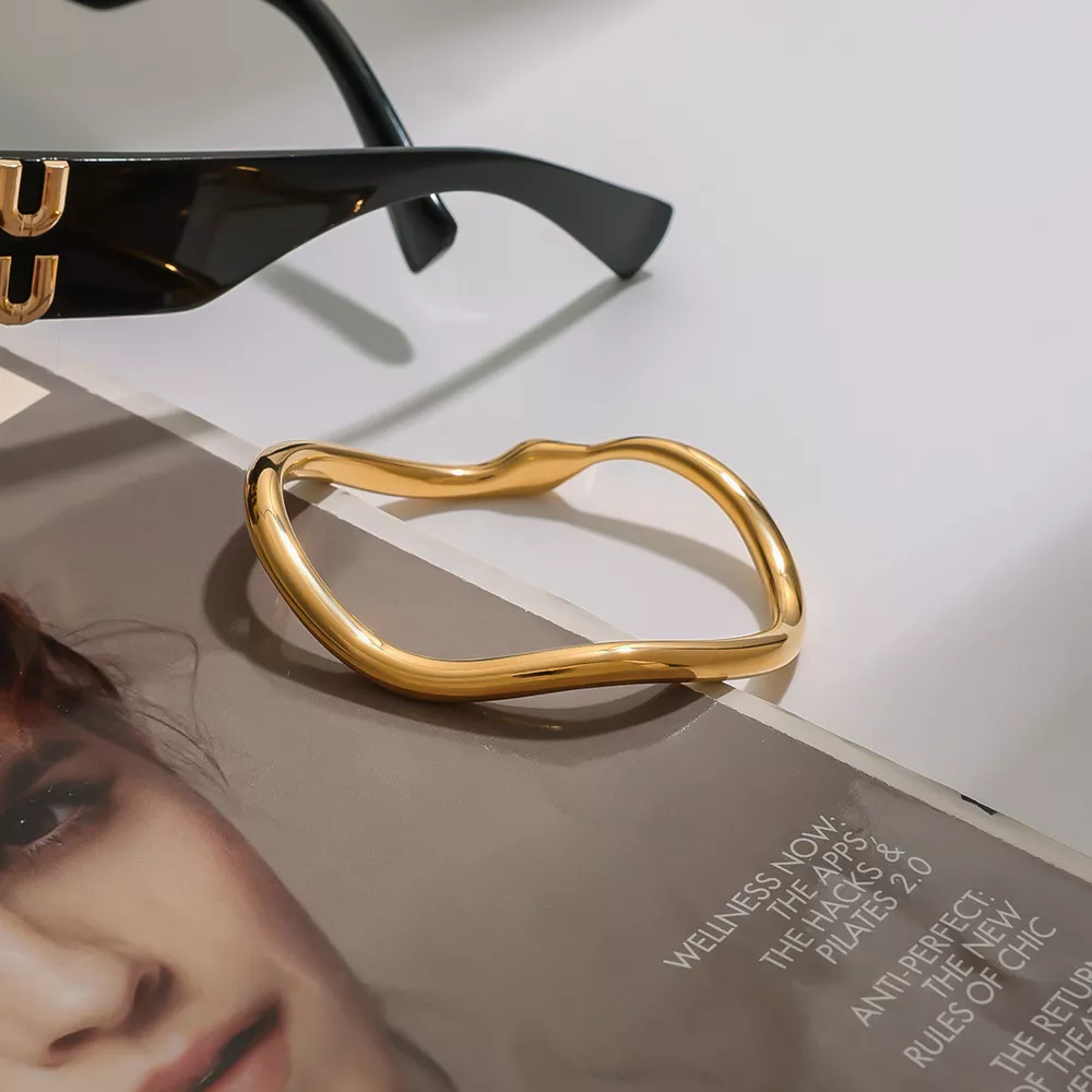 18K Gold-Plated Wave Bracelet