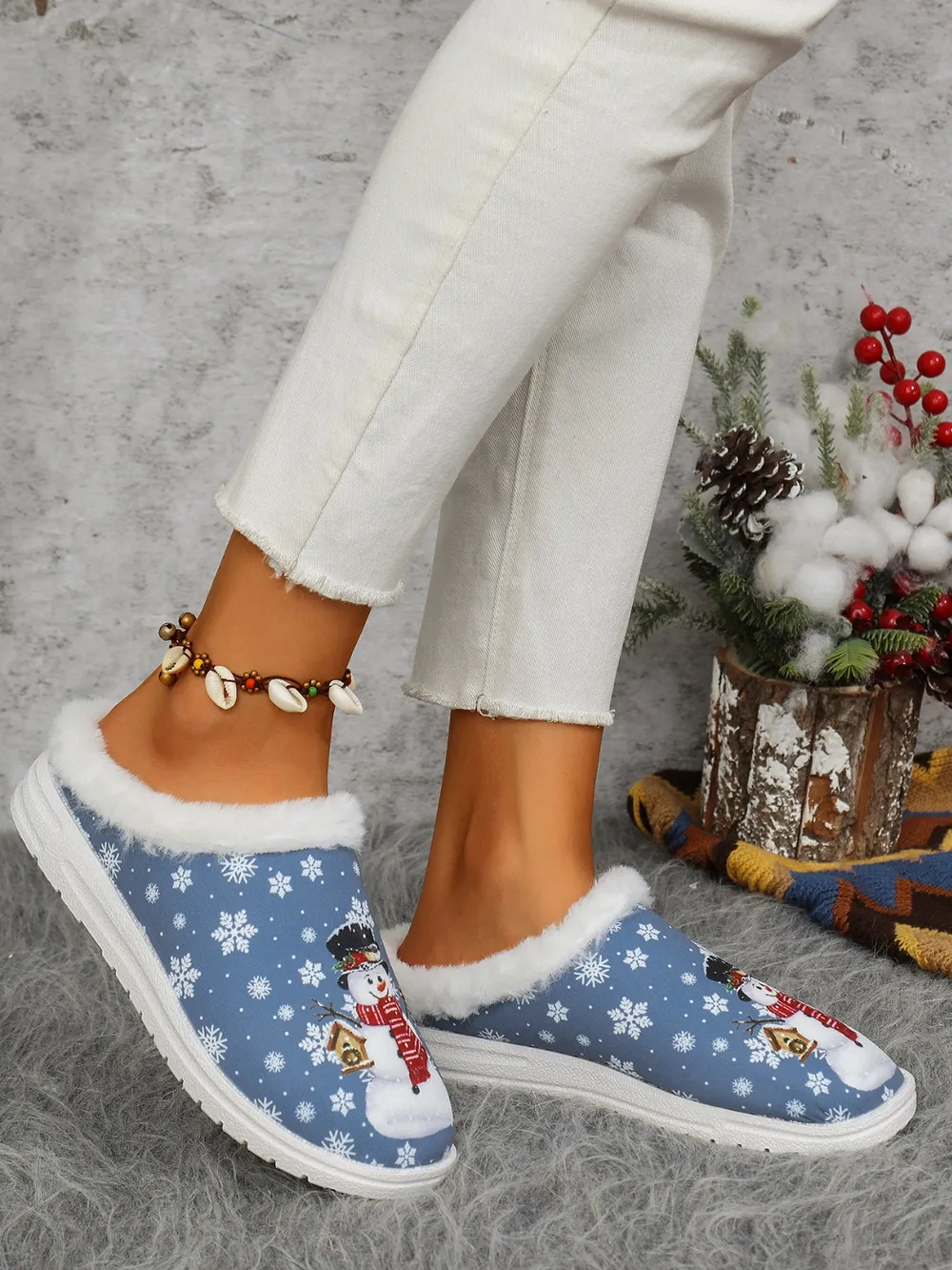 Snowman Print Flat Slippers with Faux Fur, image 3