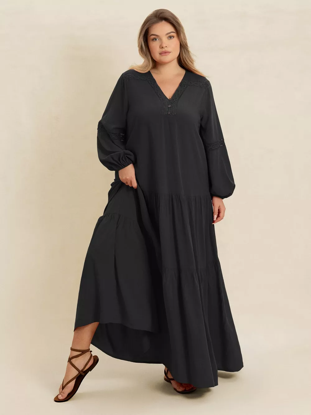 Plus Size Bohemian Tiered Maxi Dress with Balloon Sleeves