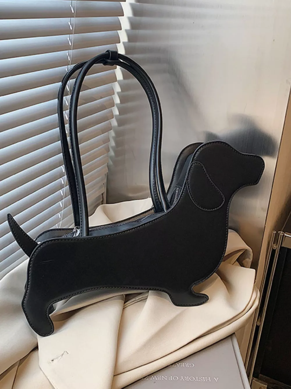 Dachshund Shaped Shoulder Bag, image 2