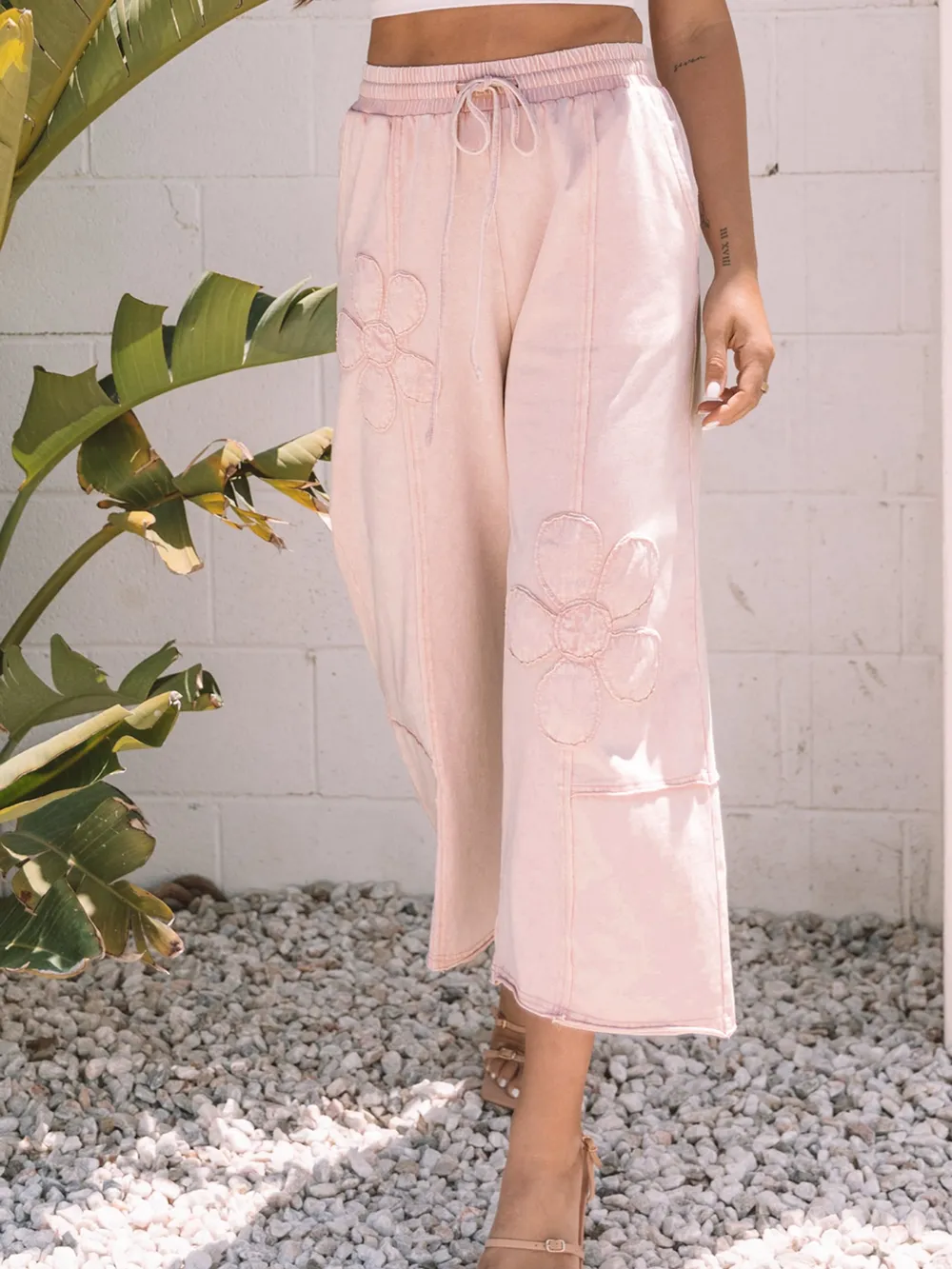 Floral Wide Leg Crop Pants with Drawstring Waistband, image 4