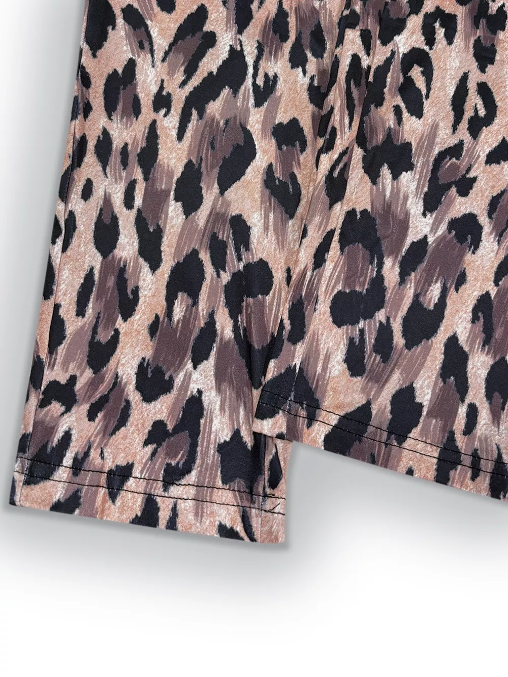 Round Neck Top and Leopard Pants Set, image 4