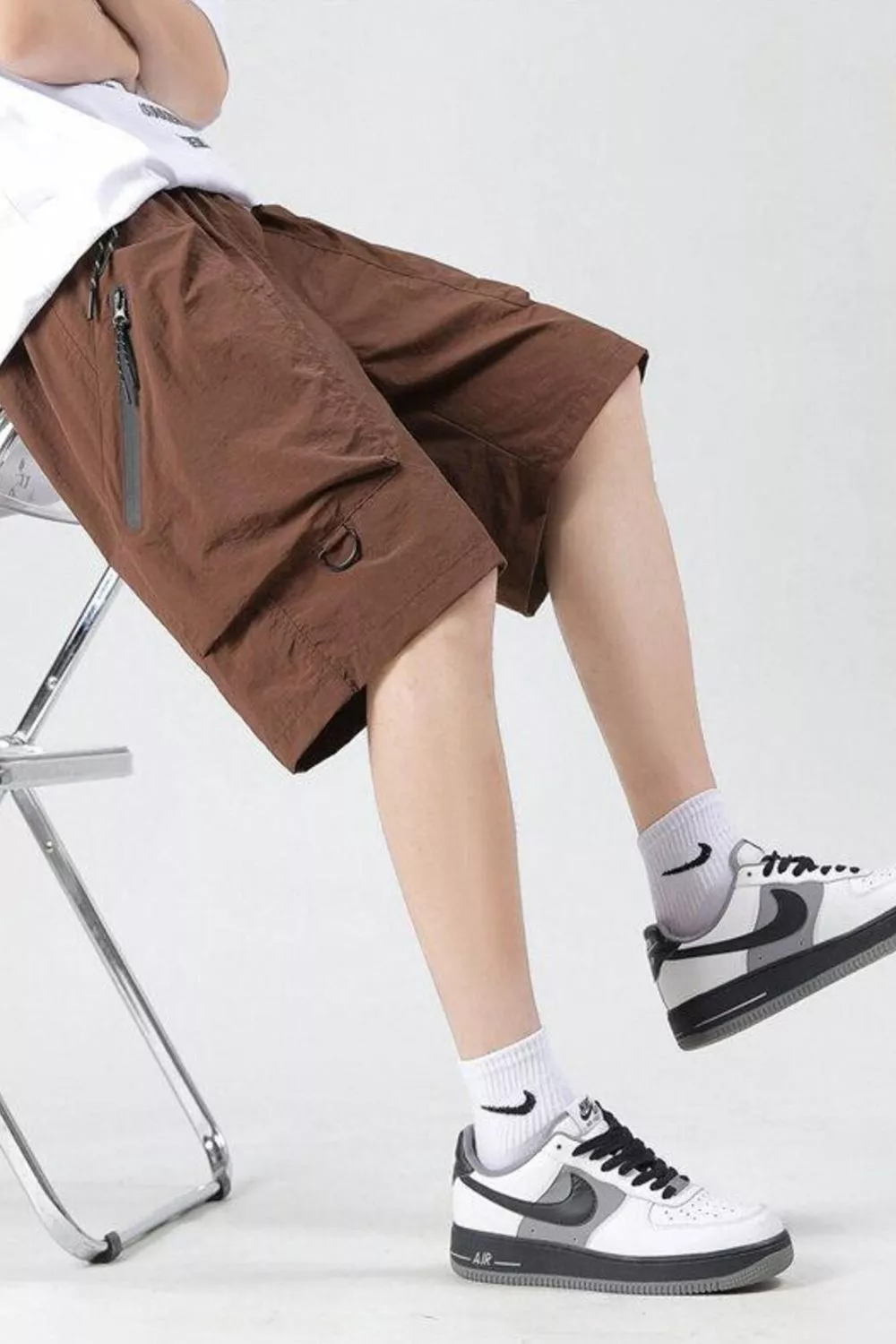Men's Plus Size Cargo Pocket Relaxed Fit Shorts, image 4