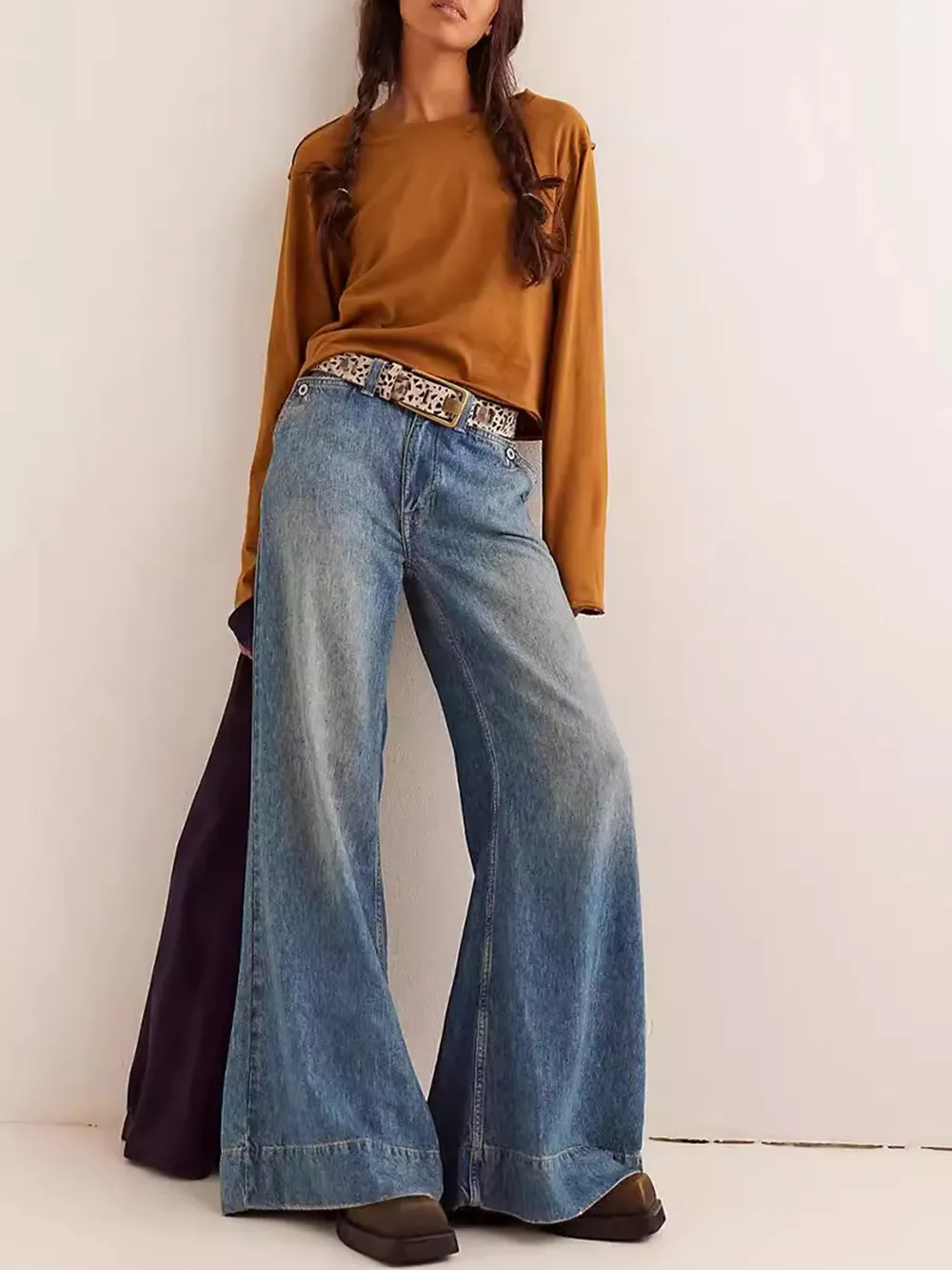 Round Neck Long Sleeve Cropped T-Shirt, image 5