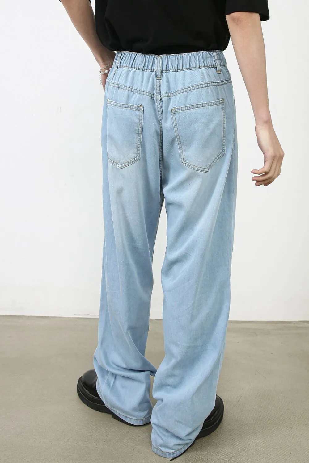 Men's Mid Rise Jeans with Pockets, image 2