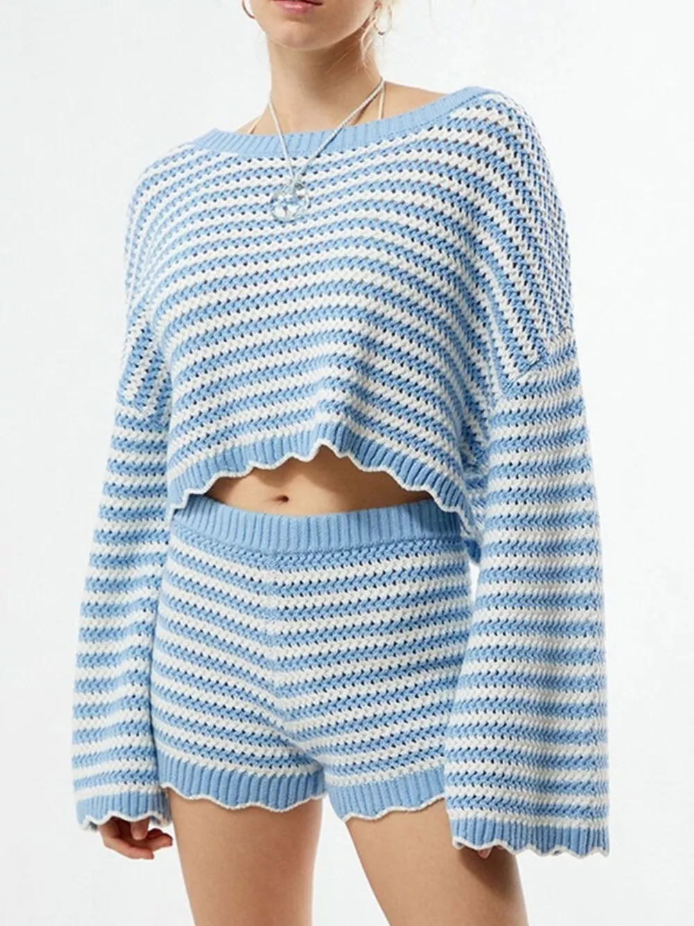 Scalloped Edges Striped Top and Shorts Set, image 3