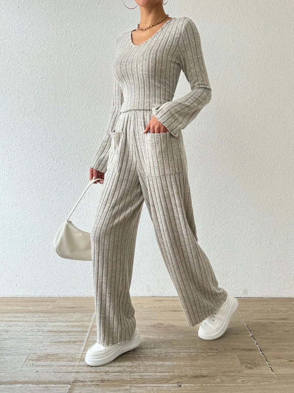 Ribbed V-Neck Long Sleeve Top and Pocketed Pants Set, image 4