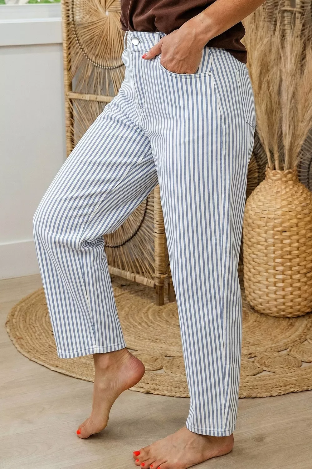 Striped Barrel Leg Jeans, image 4