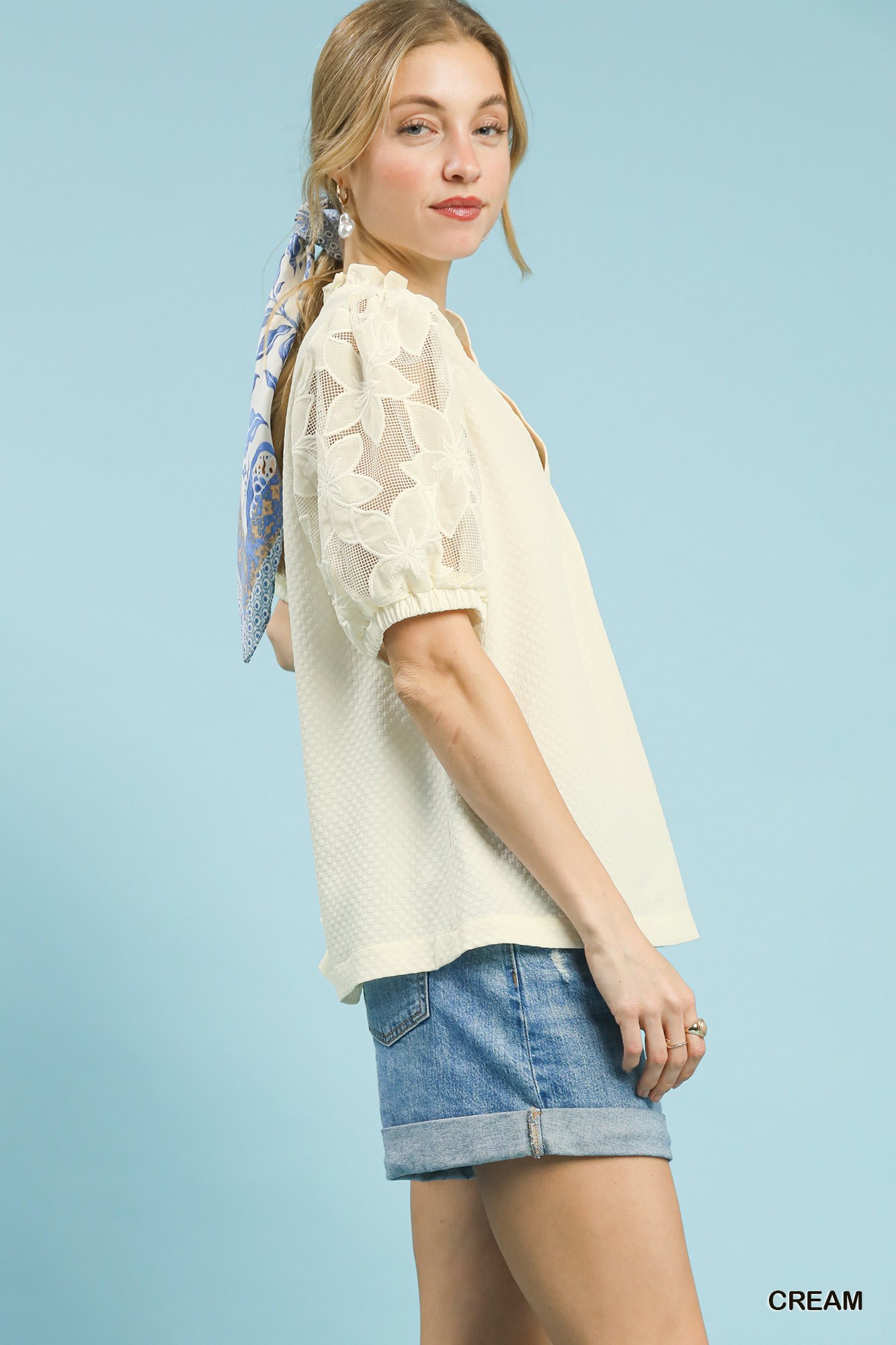 Textured Blouse with Lace Contrast Sleeves, image 3