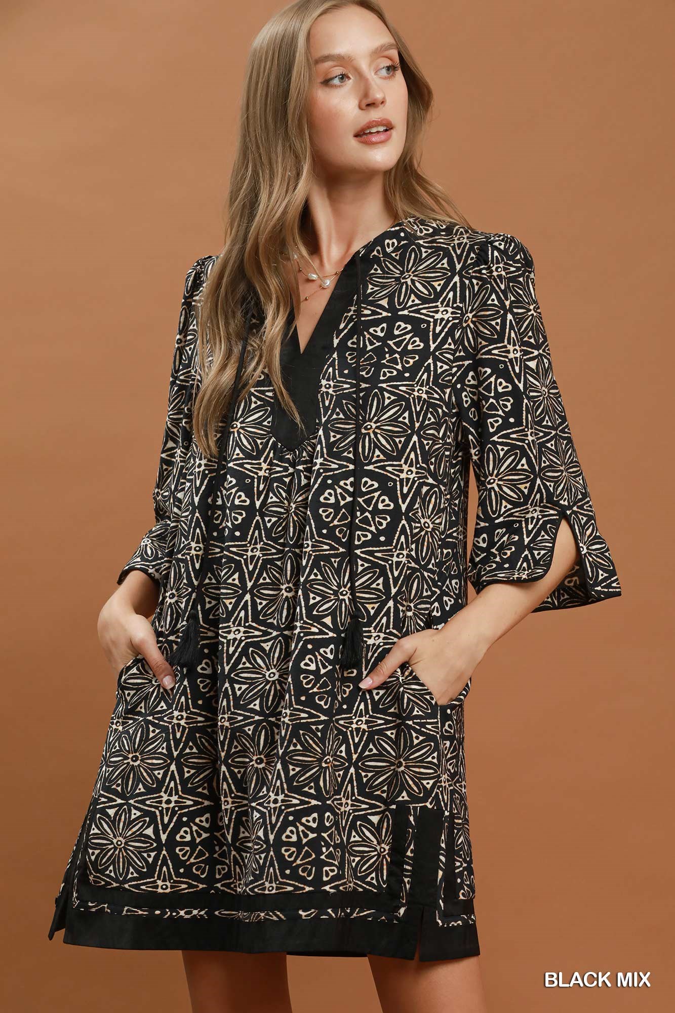 Mix Geometric Print V-Neck Tassel Detail Tunic Dress