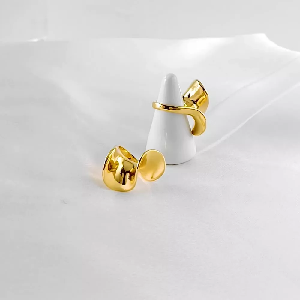 18K Gold-Plated Copper Geometric Sculptural Ring