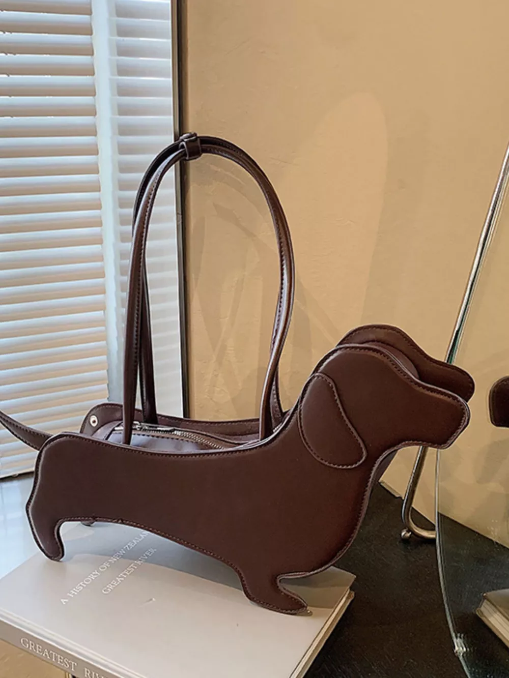 Dachshund Shaped Shoulder Bag, image 8