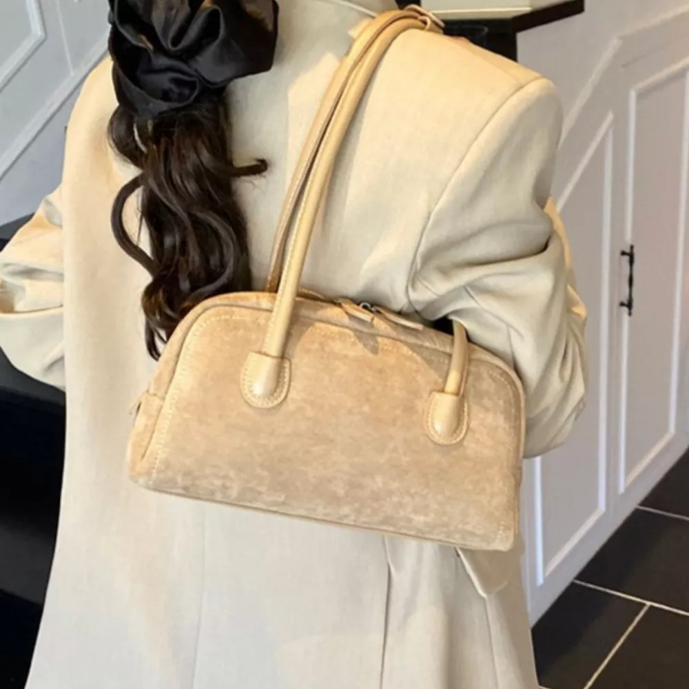 Velvet Shoulder Bag with Leather Strap, image 7