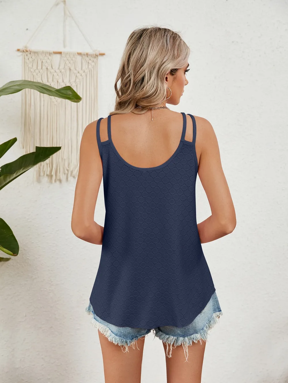 Cutout Eyelet Tank, image 17