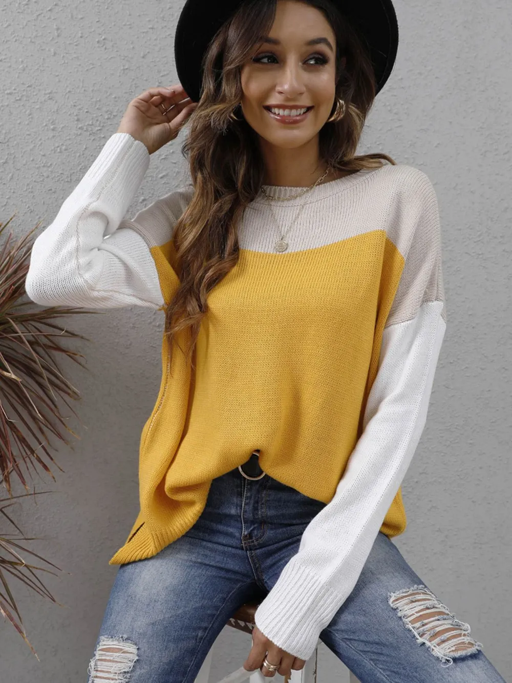 Color Block Round Neck Sweater, image 4