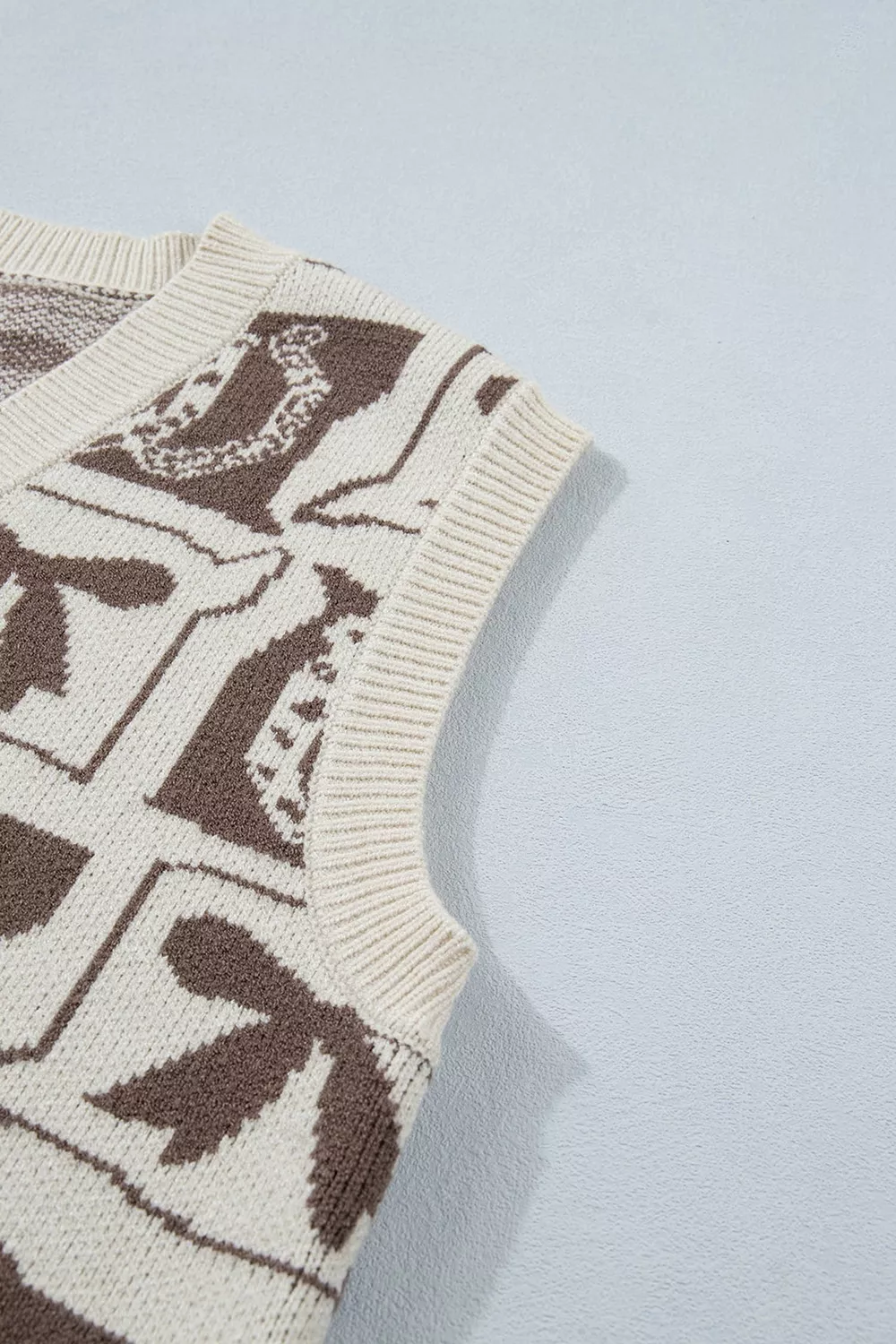 Western Horseshoe Bow Pattern Button Front Sleeveless Knit Sweater, image 12