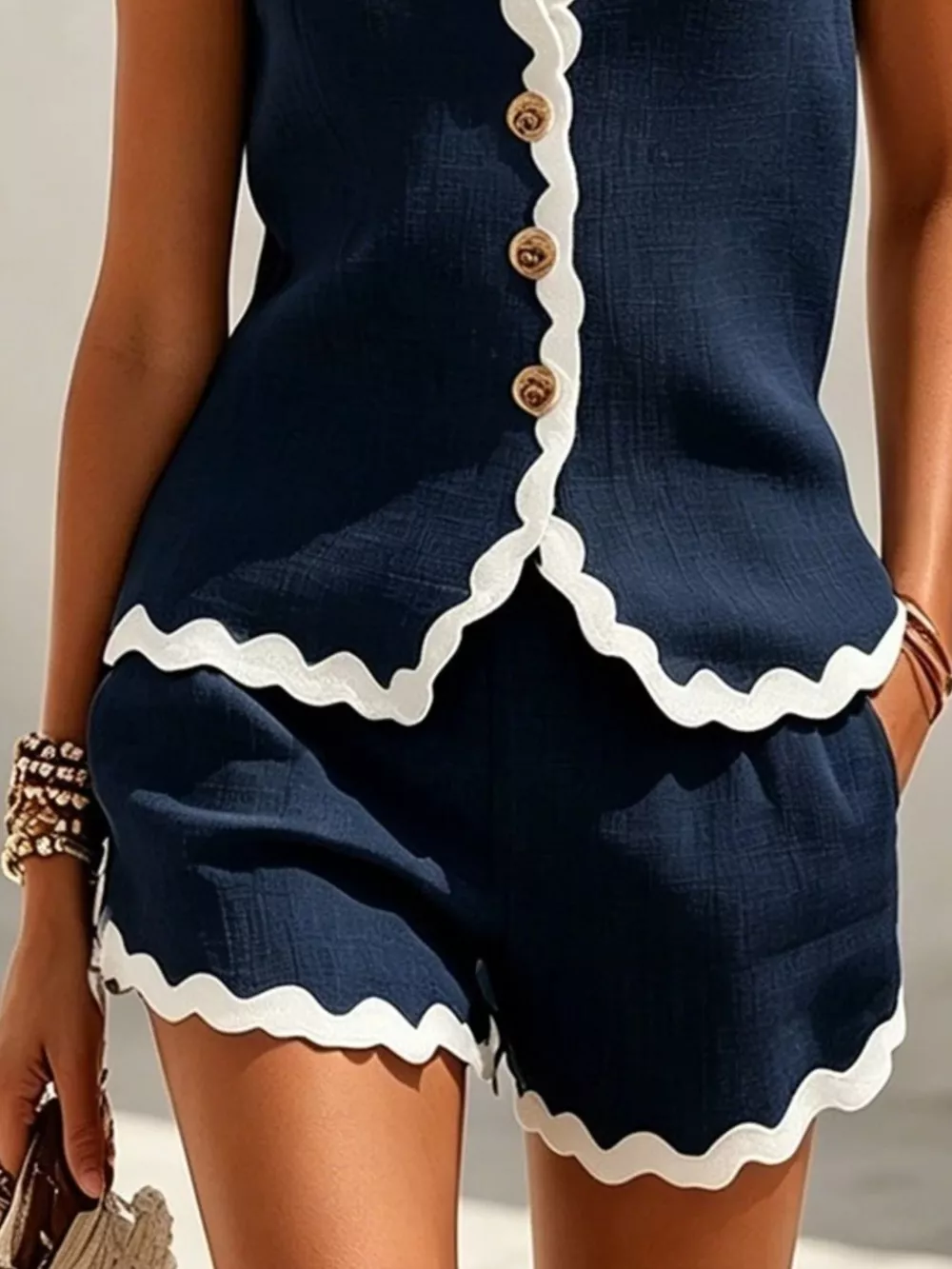 Full Size Contrast Scalloped Trim Sleeveless Top and Shorts Set Plus Size, image 9