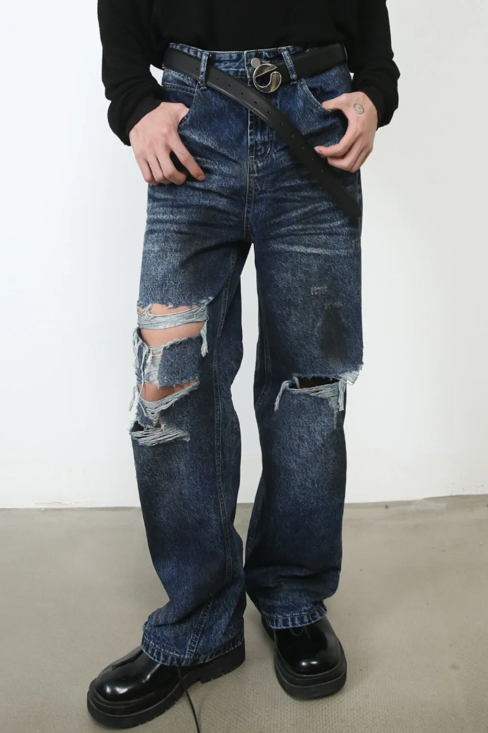 Men's Distressed Jeans with Pockets, image 4