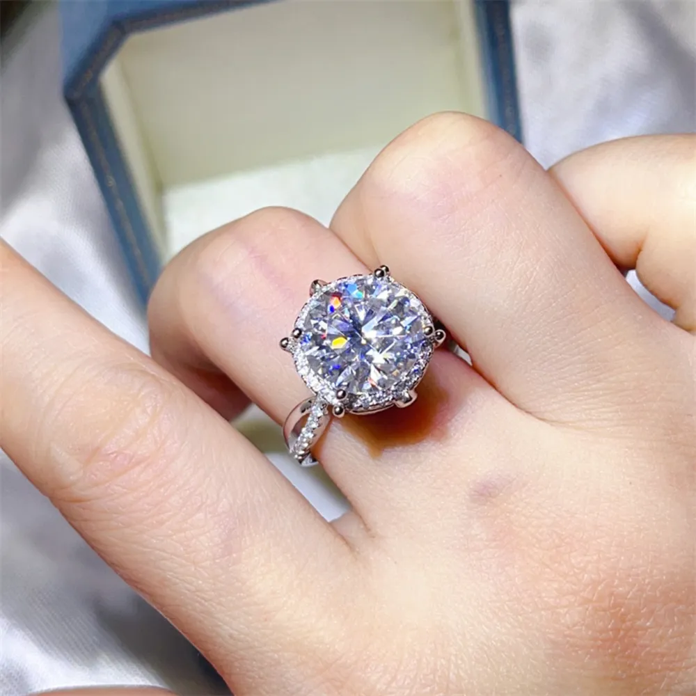 5 Carat Round Cut Moissanite Engagement Ring, image 3