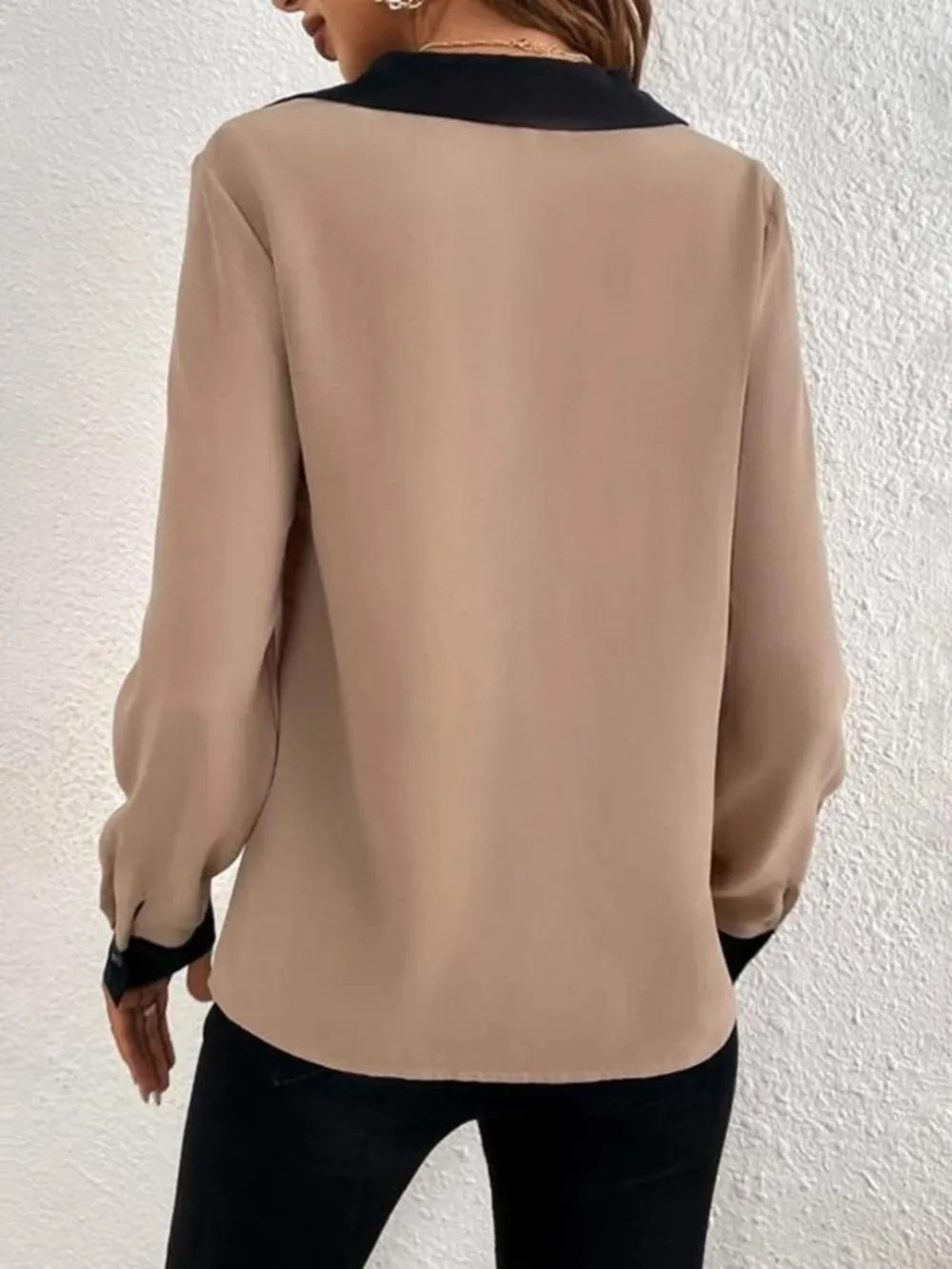 Contrast Trim V-Neck Long Sleeve Blouse, image 2