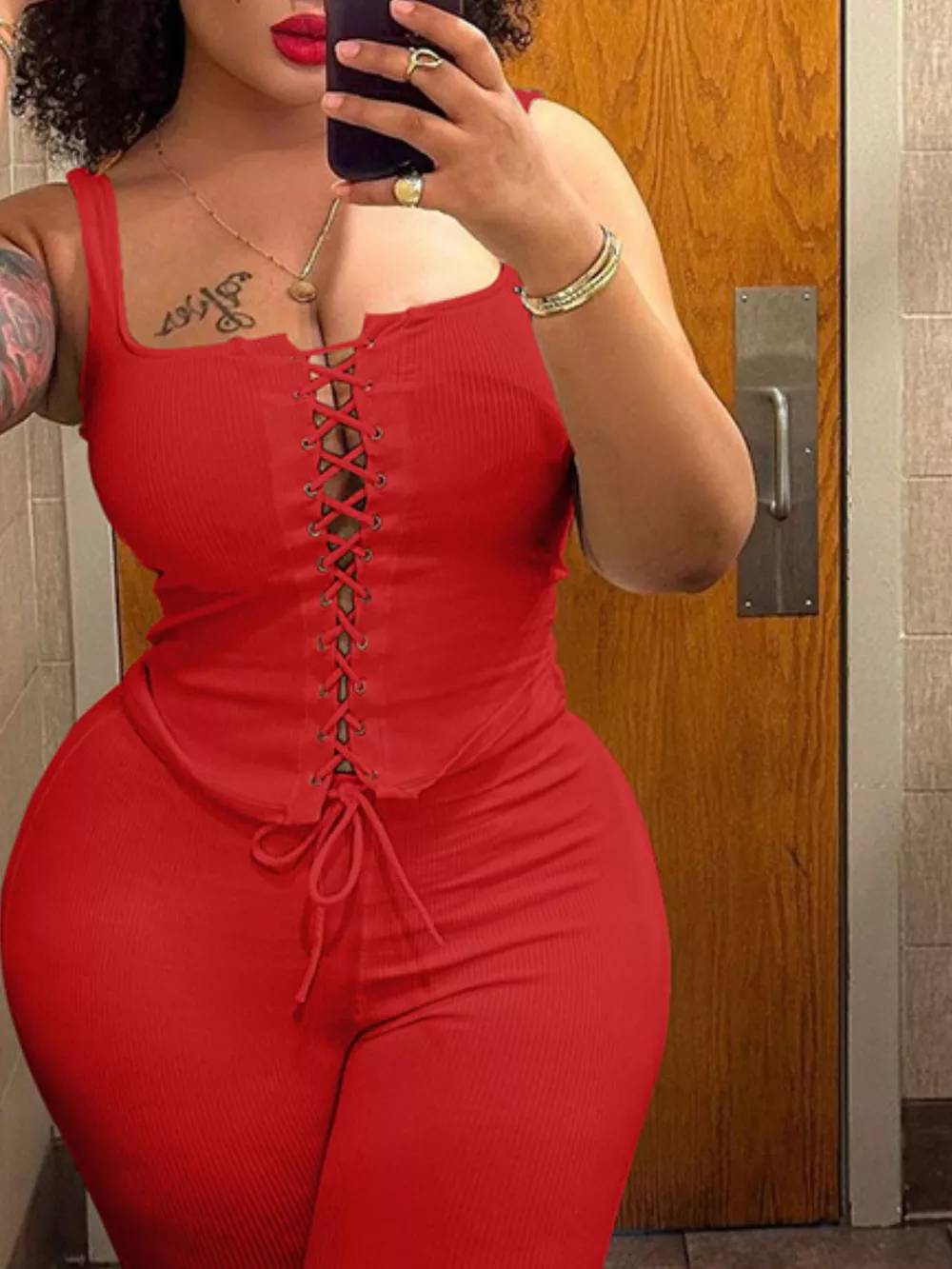 Lace-Up Tank and Capris Set, image 7