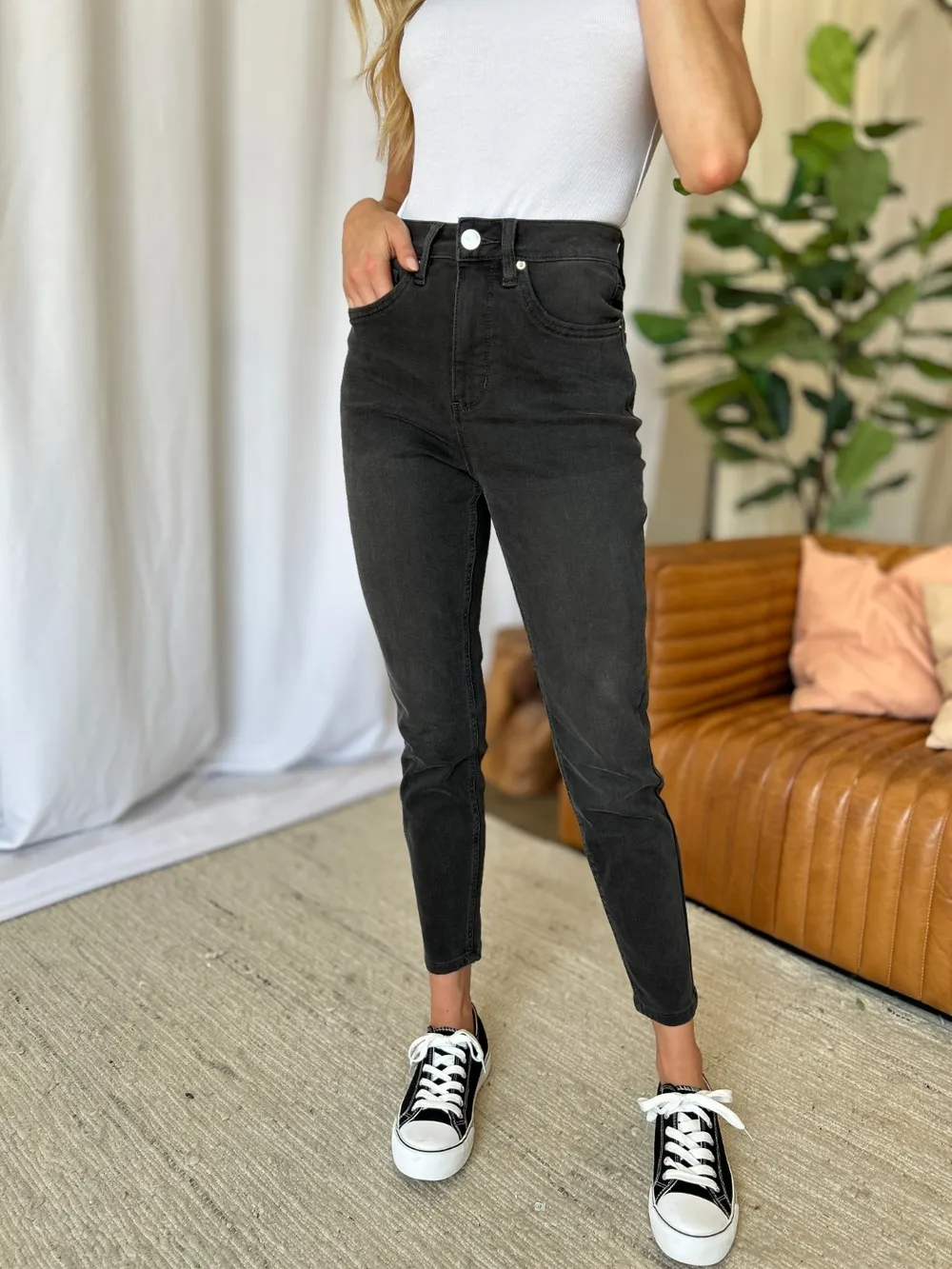 Full Size High Rise Tummy Control Skinny Jeans, image 18