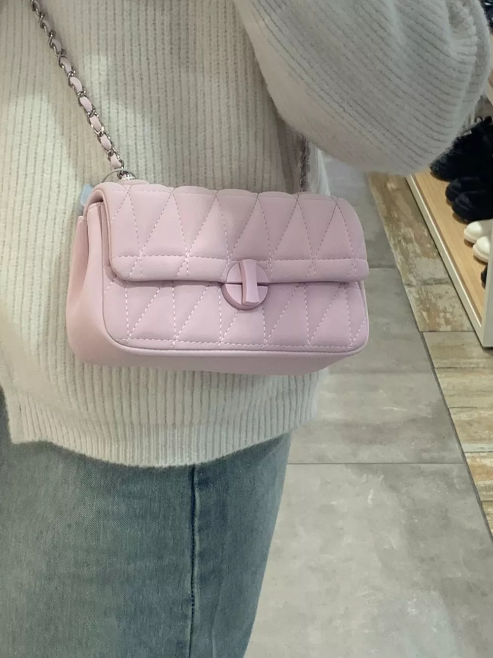 Quilted Flap Chain Crossbody Bag, image 4