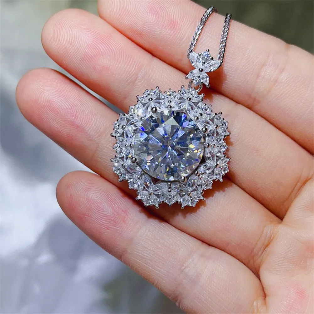 10 Carat Moissanite 925 Sterling Silver Necklace, image 4