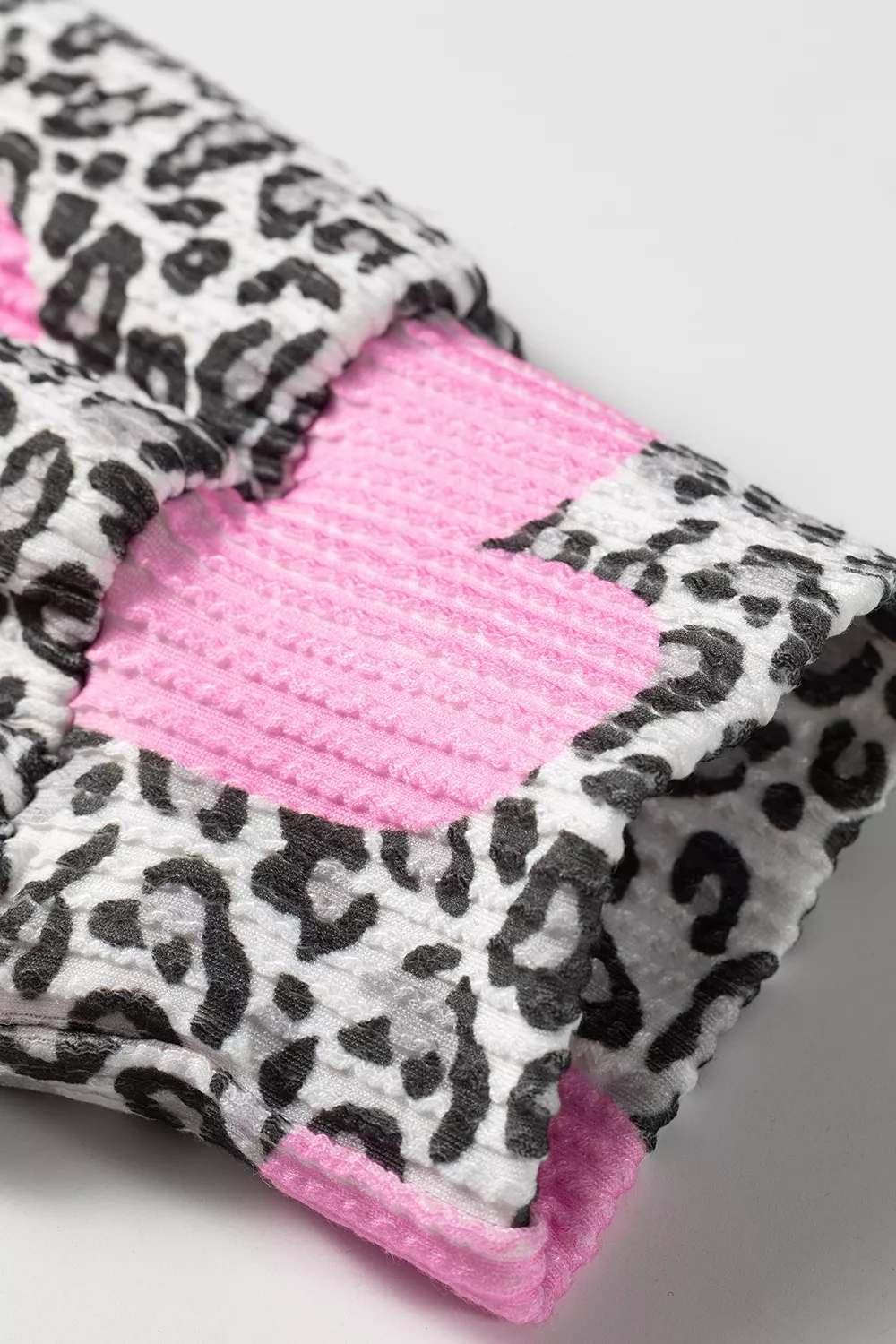 Leopard Heart Print Colorblock Pullover Blouse, image 6