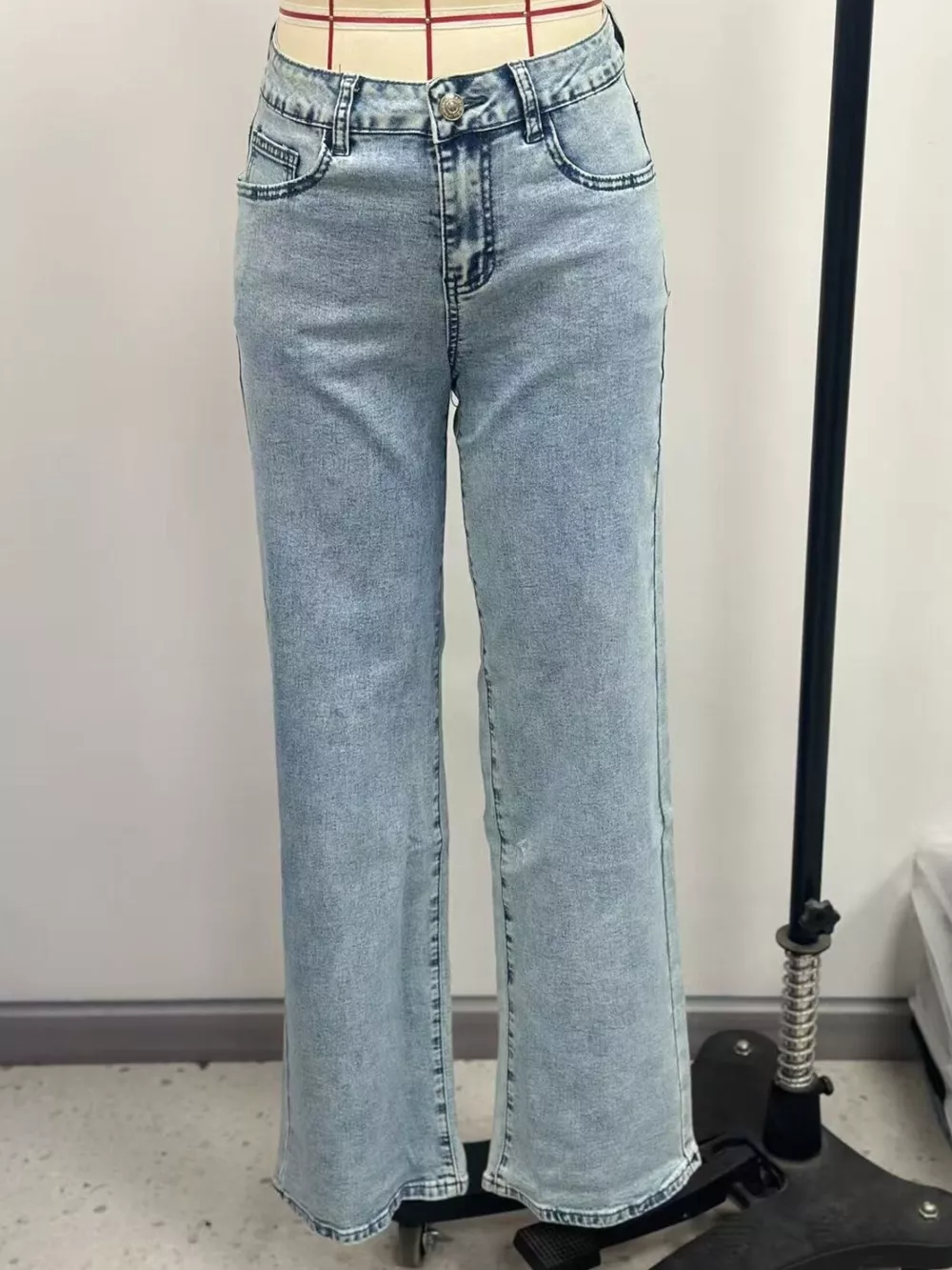 High-Waisted Acid Wash Straight Leg Jeans, image 7