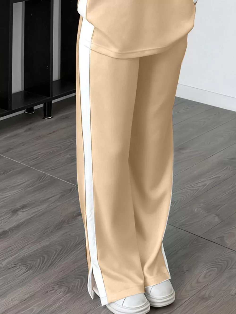 Full Size Contrast Round Neck Top and Pants Set Plus Size, image 22