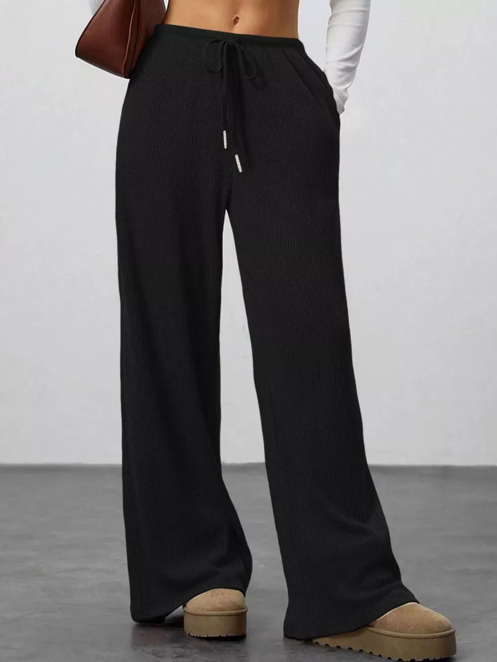 Relaxed Fit Wide Leg Pants