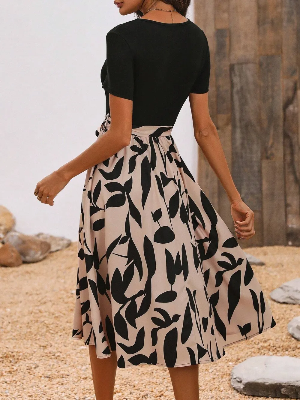Printed Round Neck Short Sleeve Midi Dress, image 2