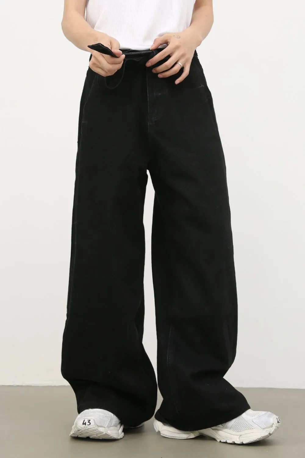Men's Mid Rise Wide Leg Jeans, image 3